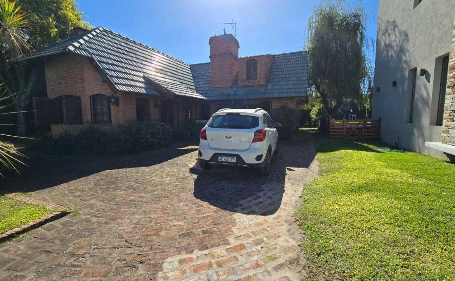Foto de VENTA CASA 4 AMB BARRIO EL CARMEN HUDSON, imagen 4