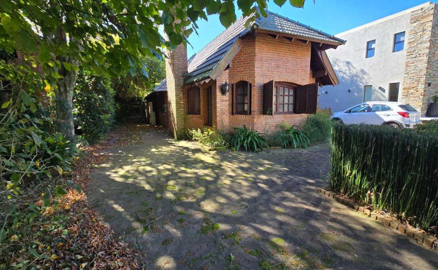 Foto de VENTA CASA 4 AMB BARRIO EL CARMEN HUDSON, imagen 1