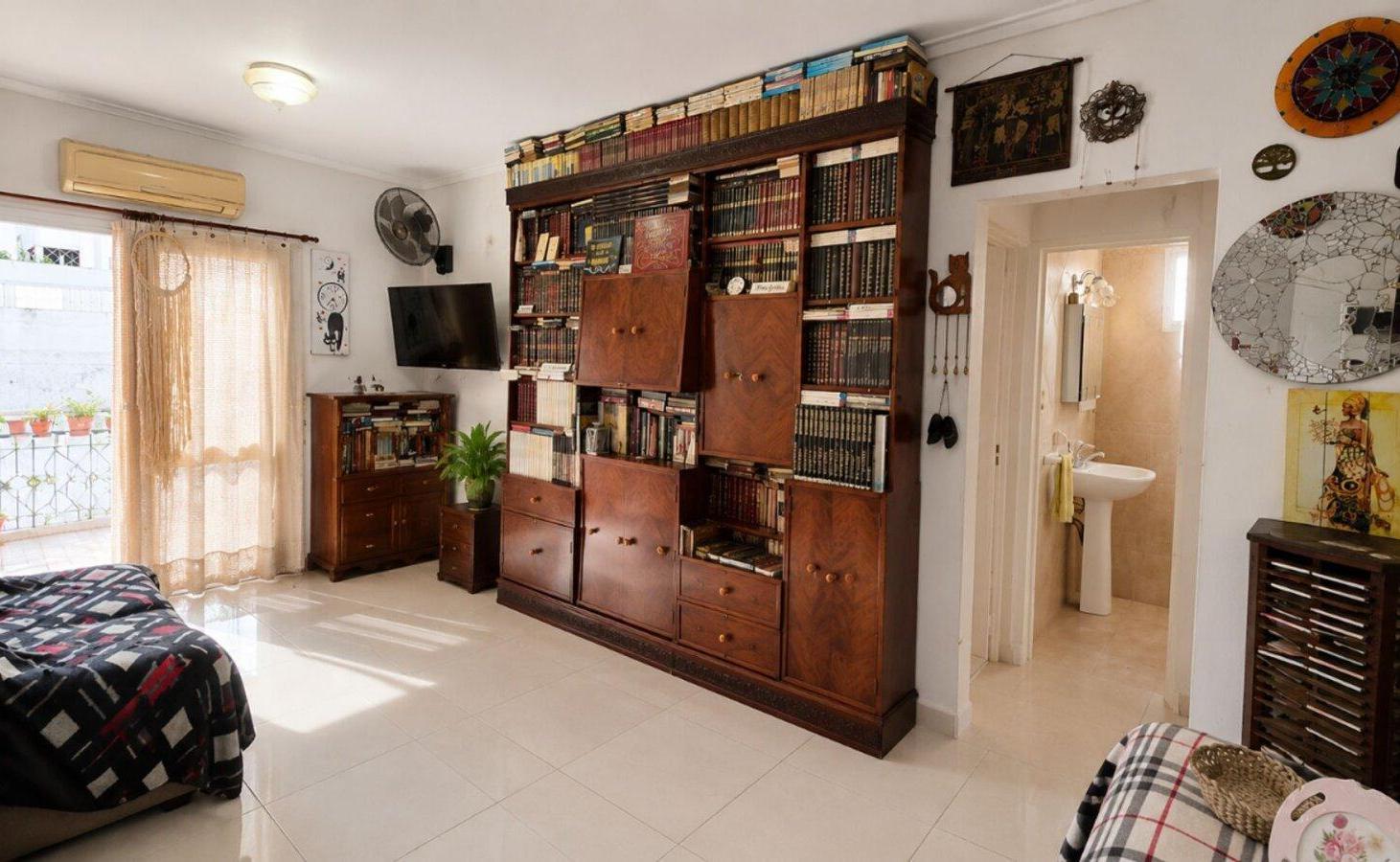 Foto de VENTA DPTO 2AMB QUILMES CENTRO BALCÓN BAULERA, imagen 4