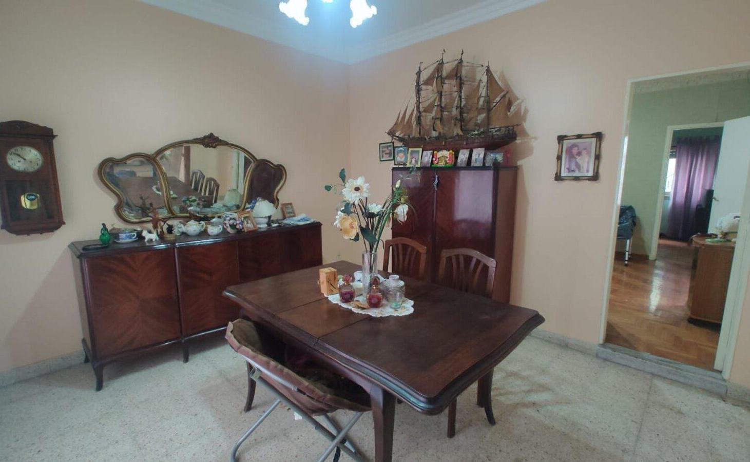 Foto de VENTA CASA 3 AMB PATIO AVELLANEDA, imagen 4