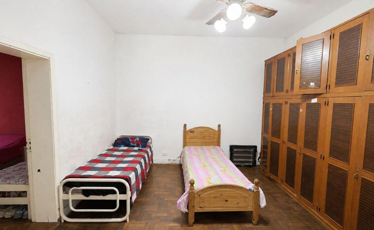 Foto de VENTA CASA 3AMB ENTRADA DE AUTO SARANDÍ, imagen 3