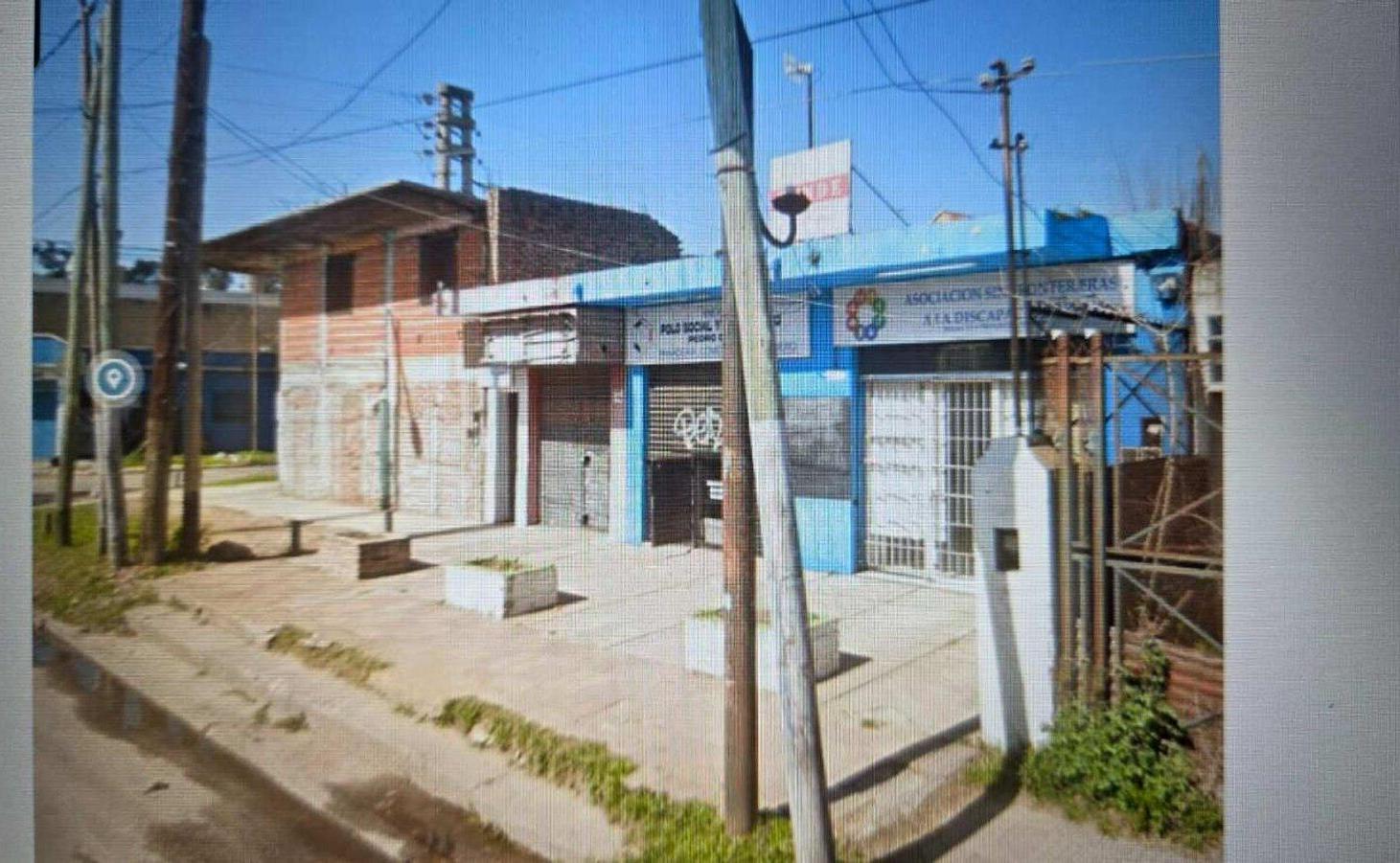 Foto de VENTA 3 LOCALES y TERRENO QUILMES VILLA LA FLORIDA, imagen 1