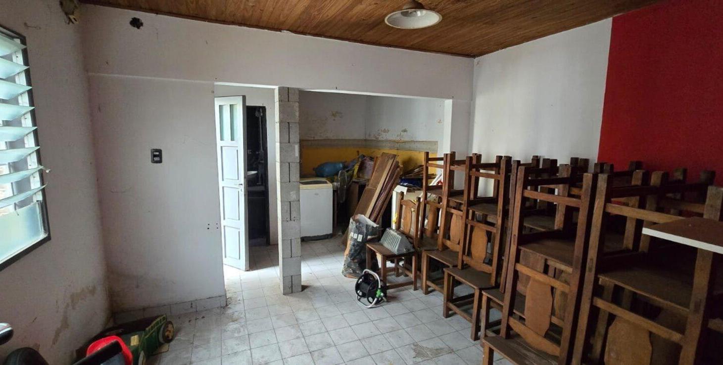 Foto de VENTA CASA CON COCHERA QUINCHO EZPELETA A RECICLAR, imagen 5