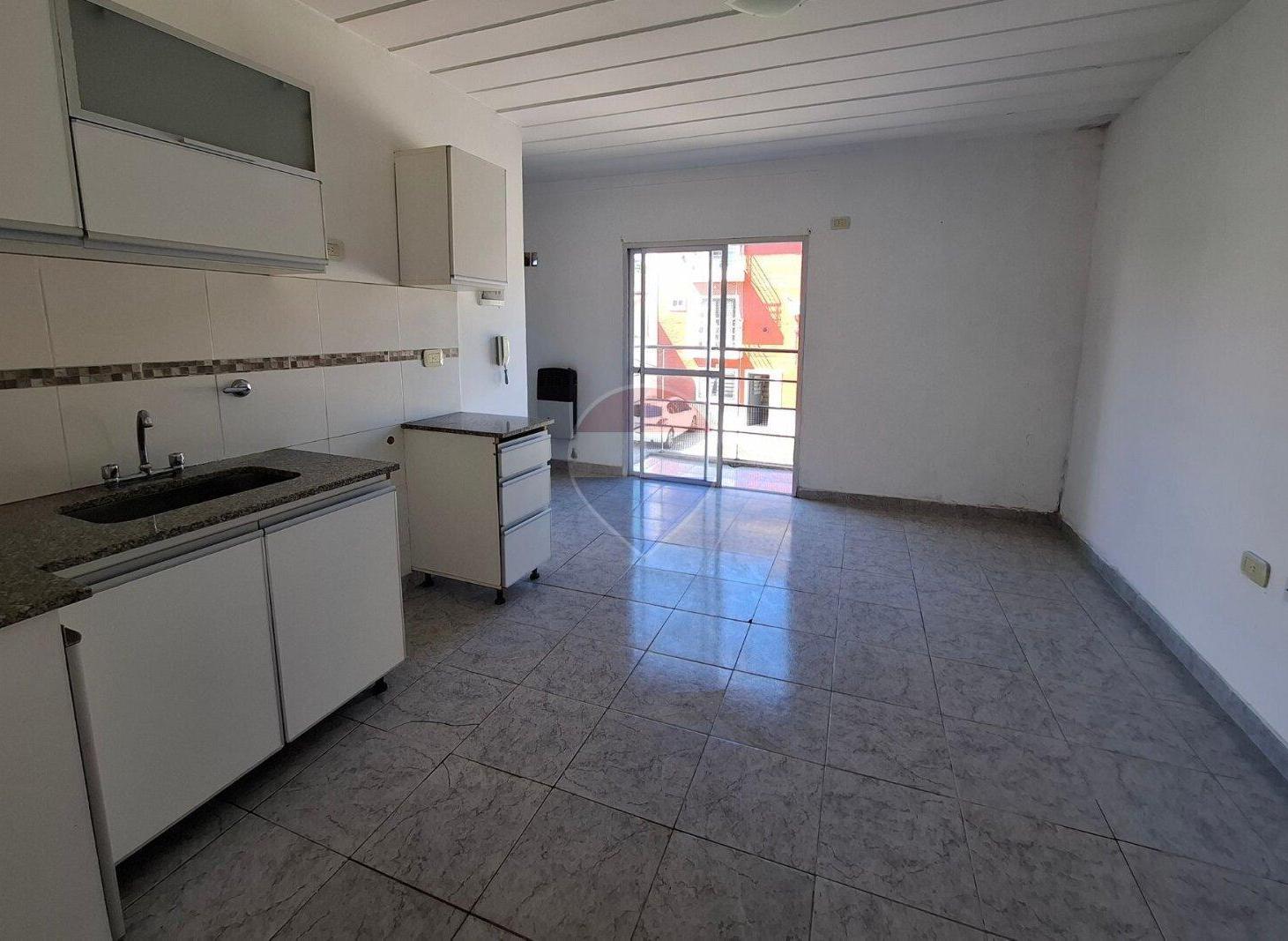 Foto de VENTA SEMIPISO 2 AMBIENTES CON COCHERA QUILMES, imagen 3