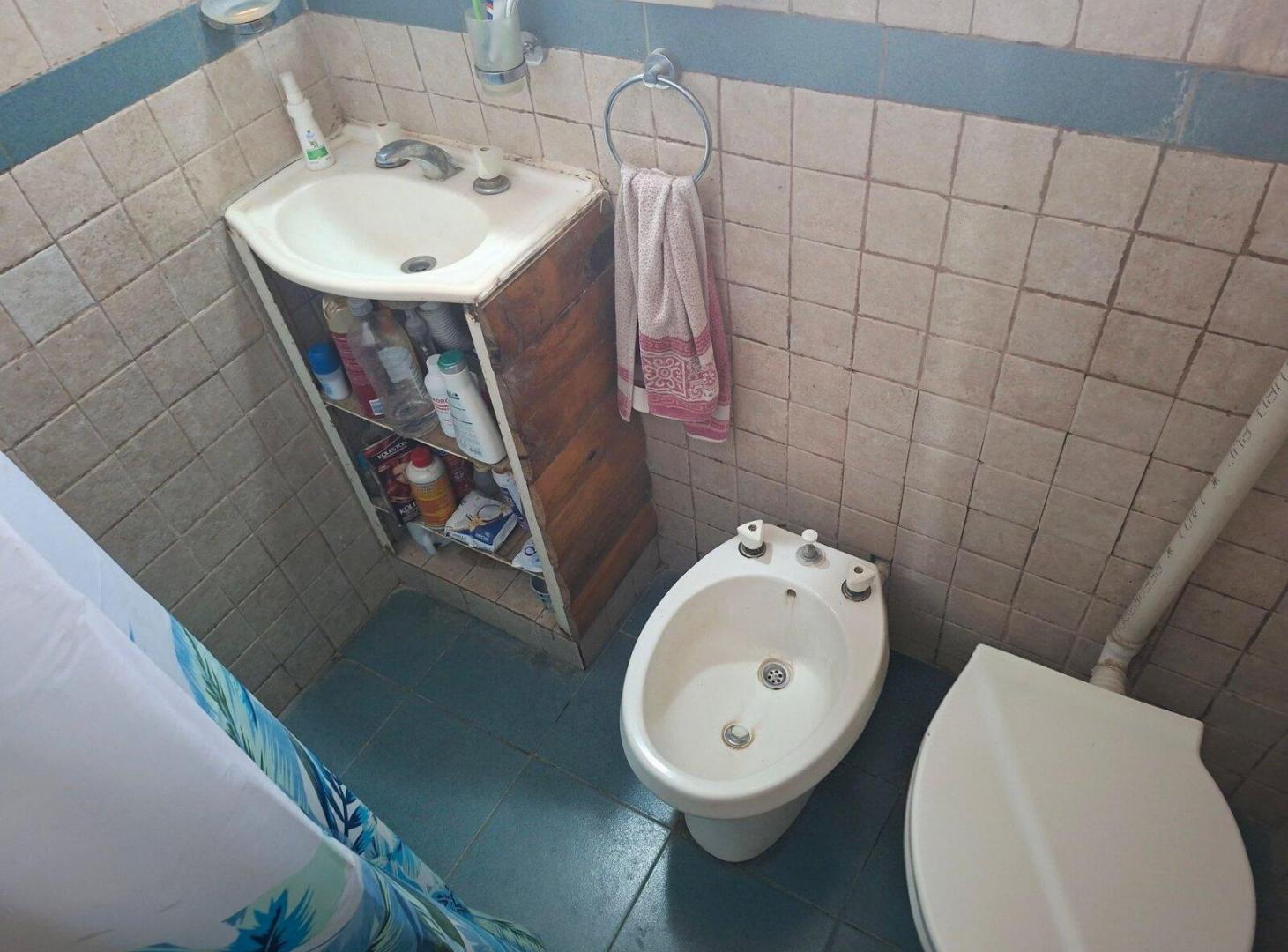 Foto de VENTA CASA 3 AMB CON PATIO BERAZATEGUI, imagen 5