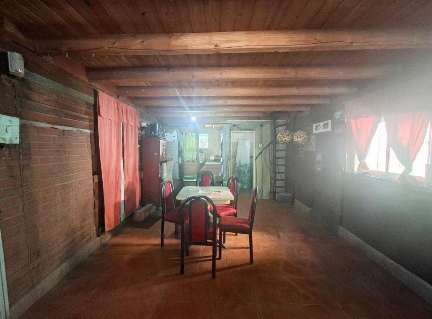 Foto de VENTA CASA 3 AMB CON PATIO BERAZATEGUI, imagen 4