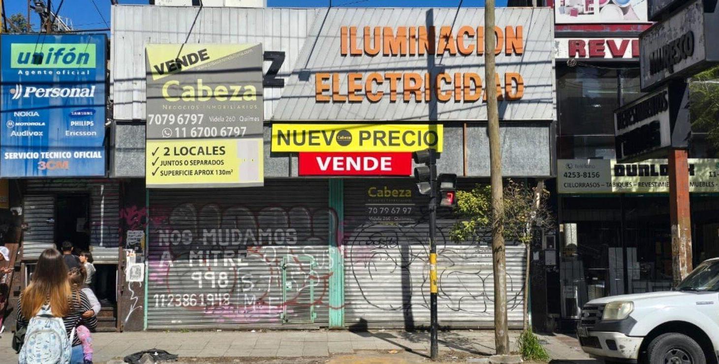 Foto de VENTA LOCAL 130 M2 SOBRE AVENIDA QULMES CENTRO, imagen 4