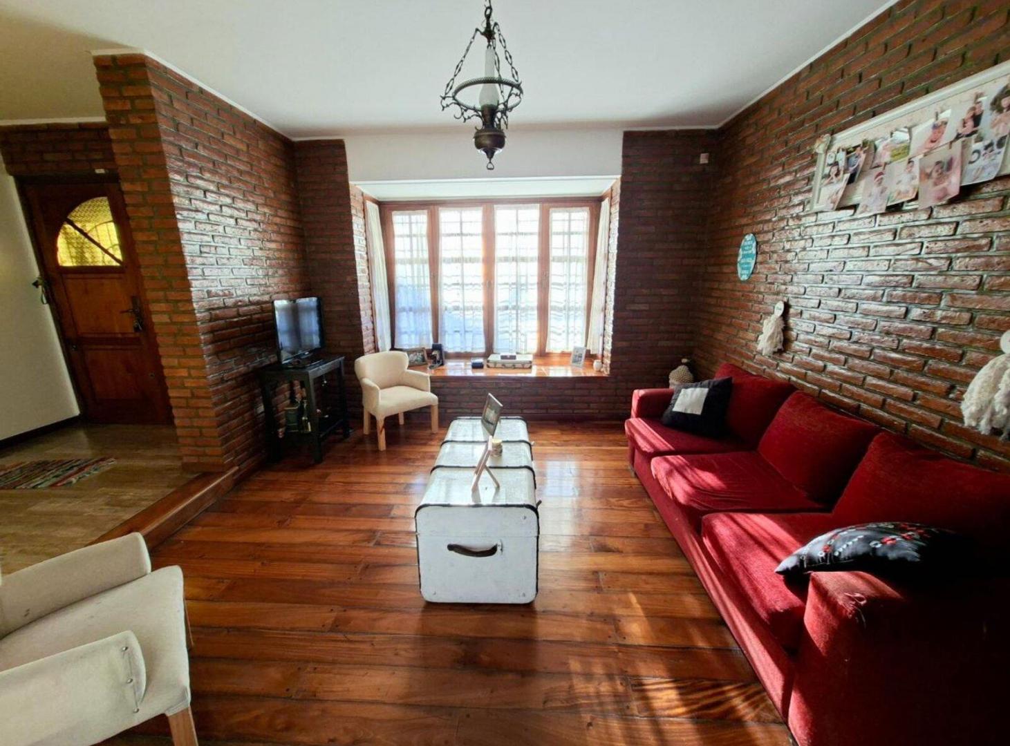 Foto de VENTA CASA 4 AMBIENTES EN DON BOSCO, imagen 3
