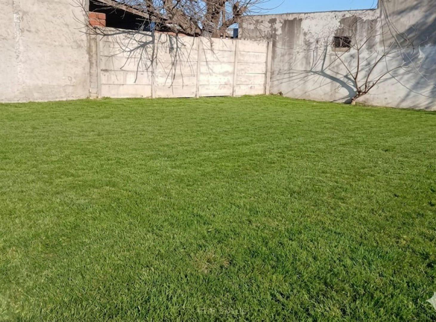 Foto de VENTA LOTE BERAZATEGUI SOURIGUES, imagen 1