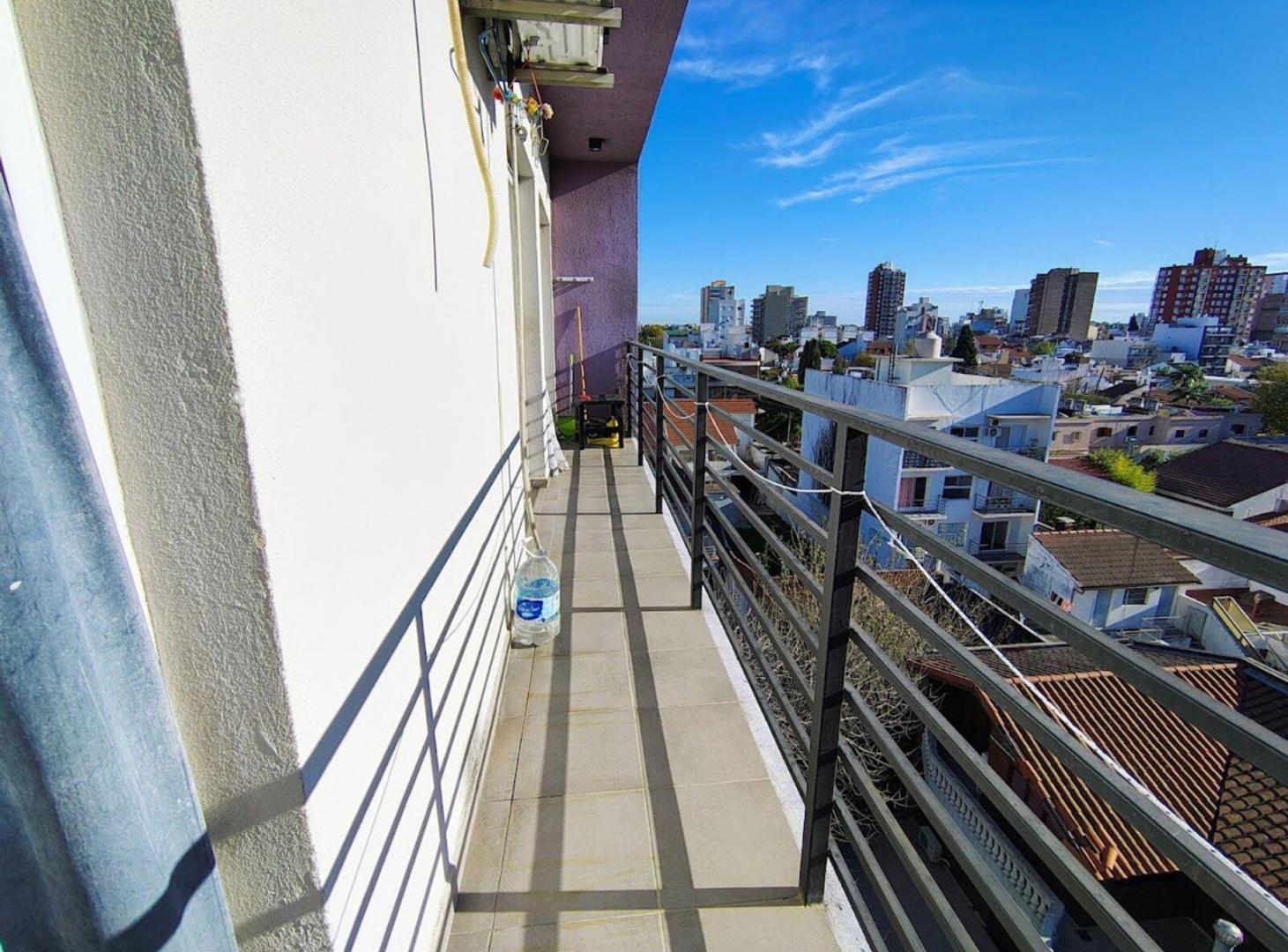 Foto de VENTA DEPARTAMENTO 3 AMBIENTES WILDE CENTRO BALCON, imagen 3
