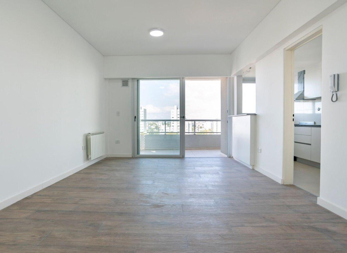 Foto de Departamento 3 ambientes Venta Bernal centro, imagen 3