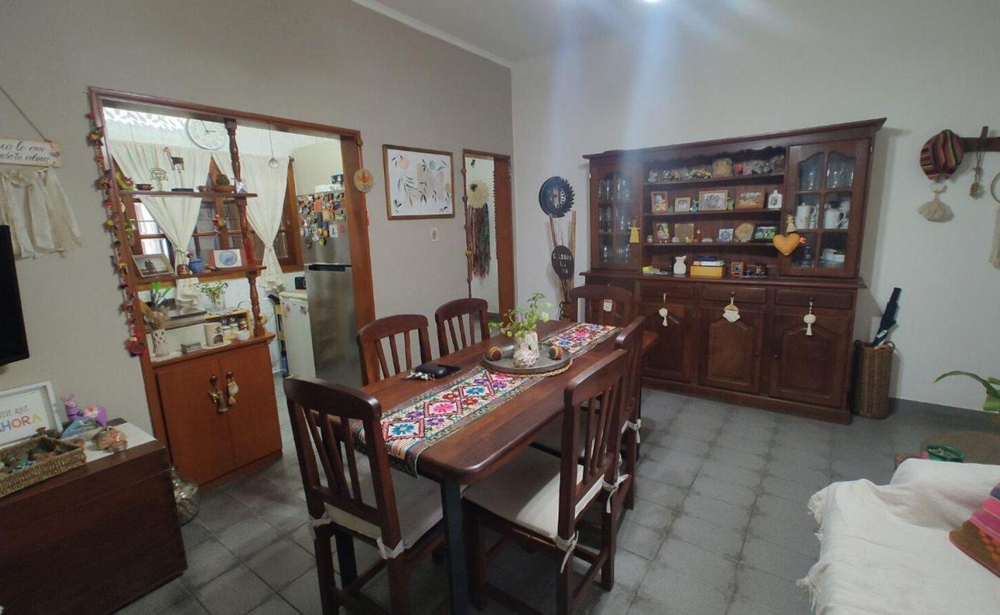Foto de VENTA CASA 3 AMB COCHERAS/QUINCHO PATIO AVELLANEDA, imagen 1
