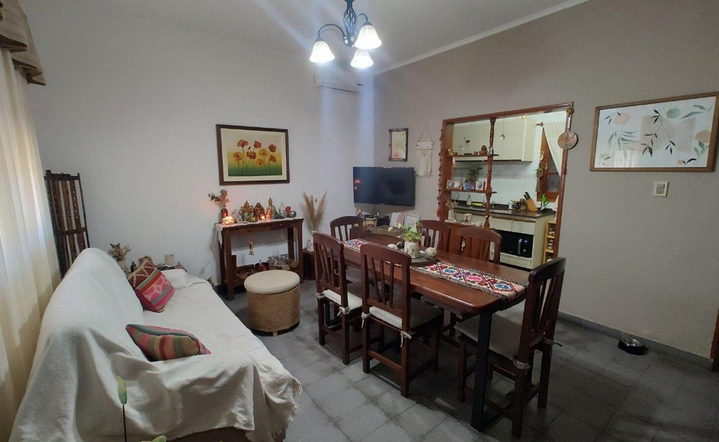 Foto de VENTA CASA 3 AMB COCHERAS/QUINCHO PATIO AVELLANEDA, imagen 5