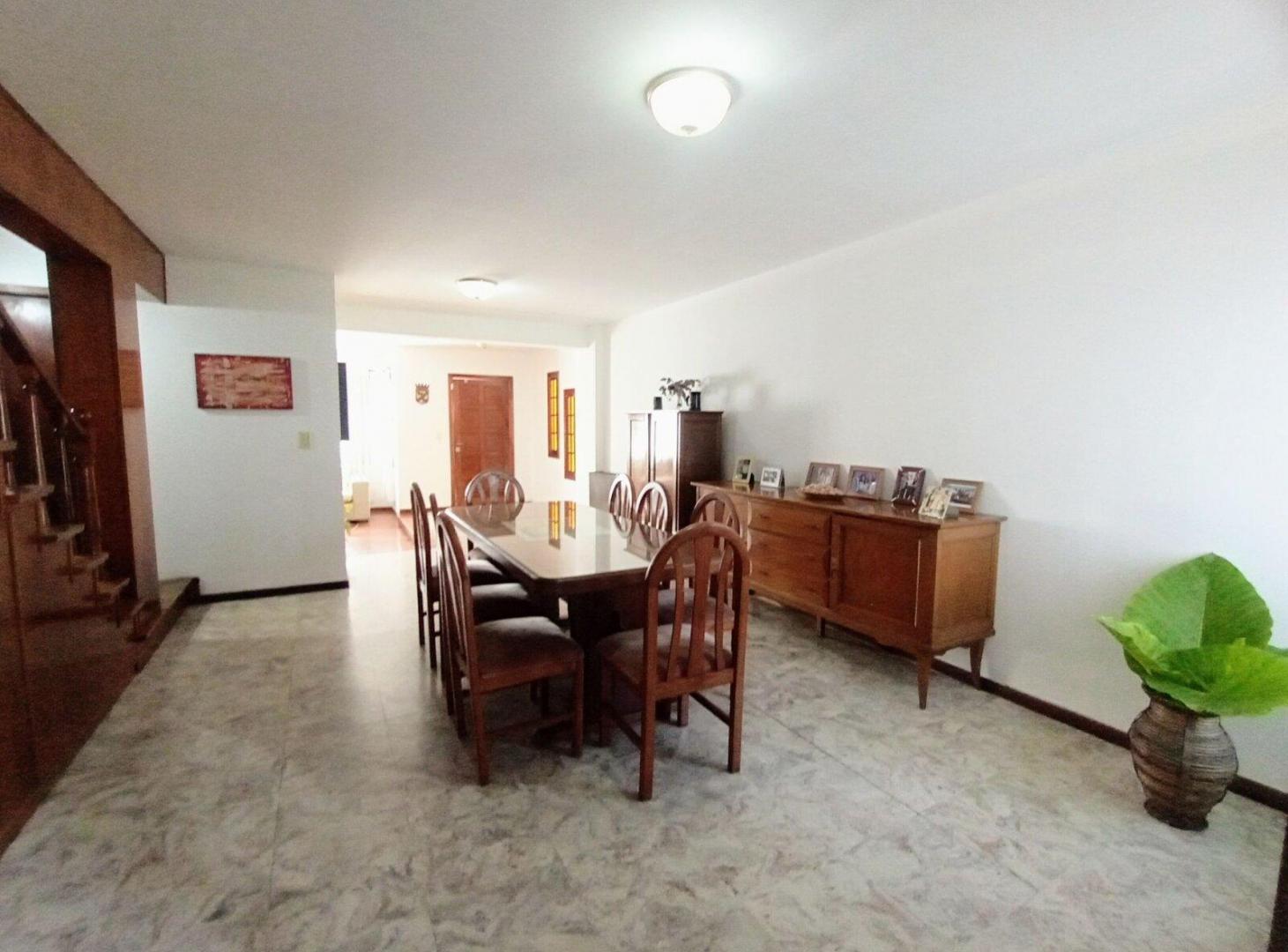 Foto de VENTA CASA 4 AMB CON PARQUE EZPELETA, QUILMES, imagen 3
