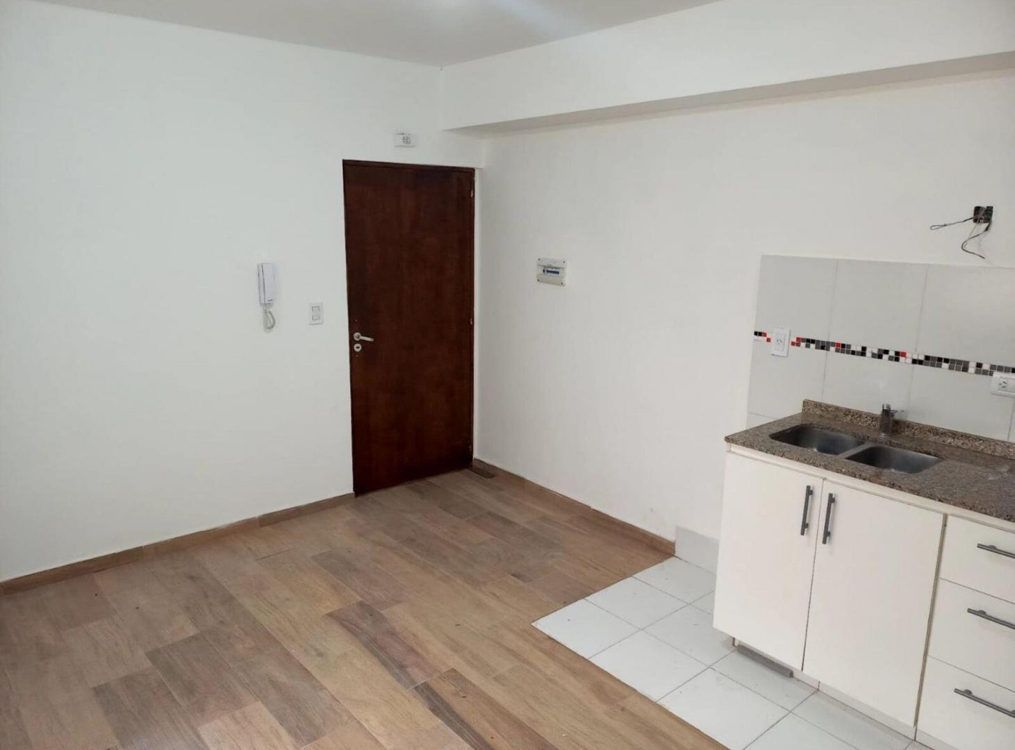 Foto de VENTA DEPARTAMENTO WILDE, imagen 1