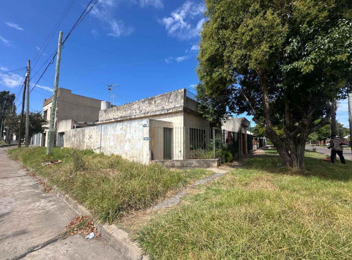 Foto de VENTA CASA A RECICLAR QUILMES, imagen 1