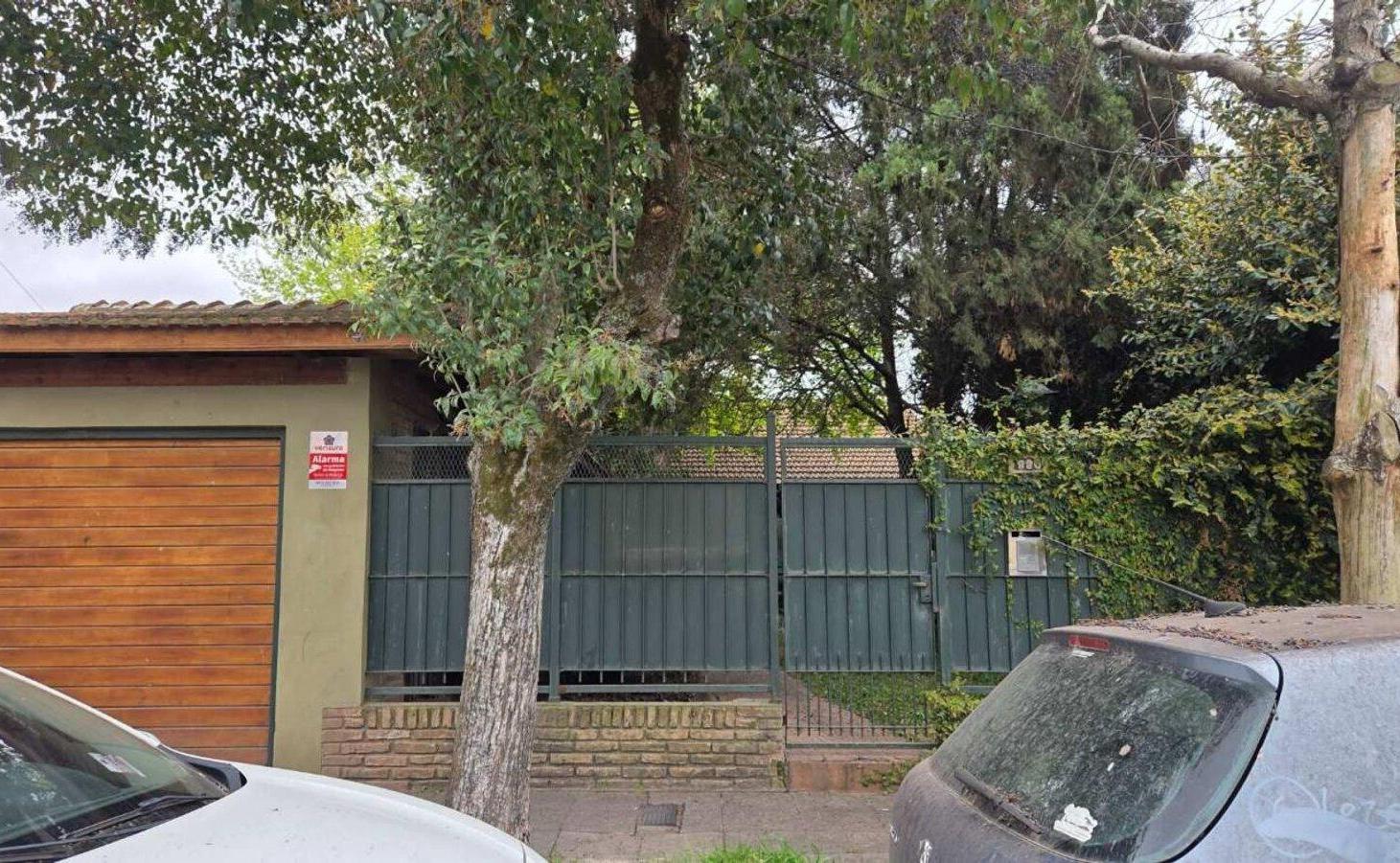 Foto de VENTA CASA 3AMB COCHERA JARDÍN EZPELETA QUILMES, imagen 4