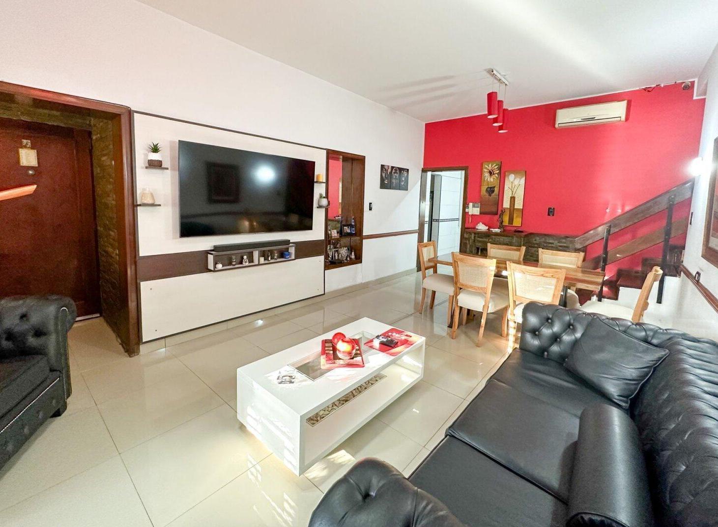 Foto de CASA VENTA AVELLANEDA 4 DORMITORIOS CON TERRAZA, imagen 1