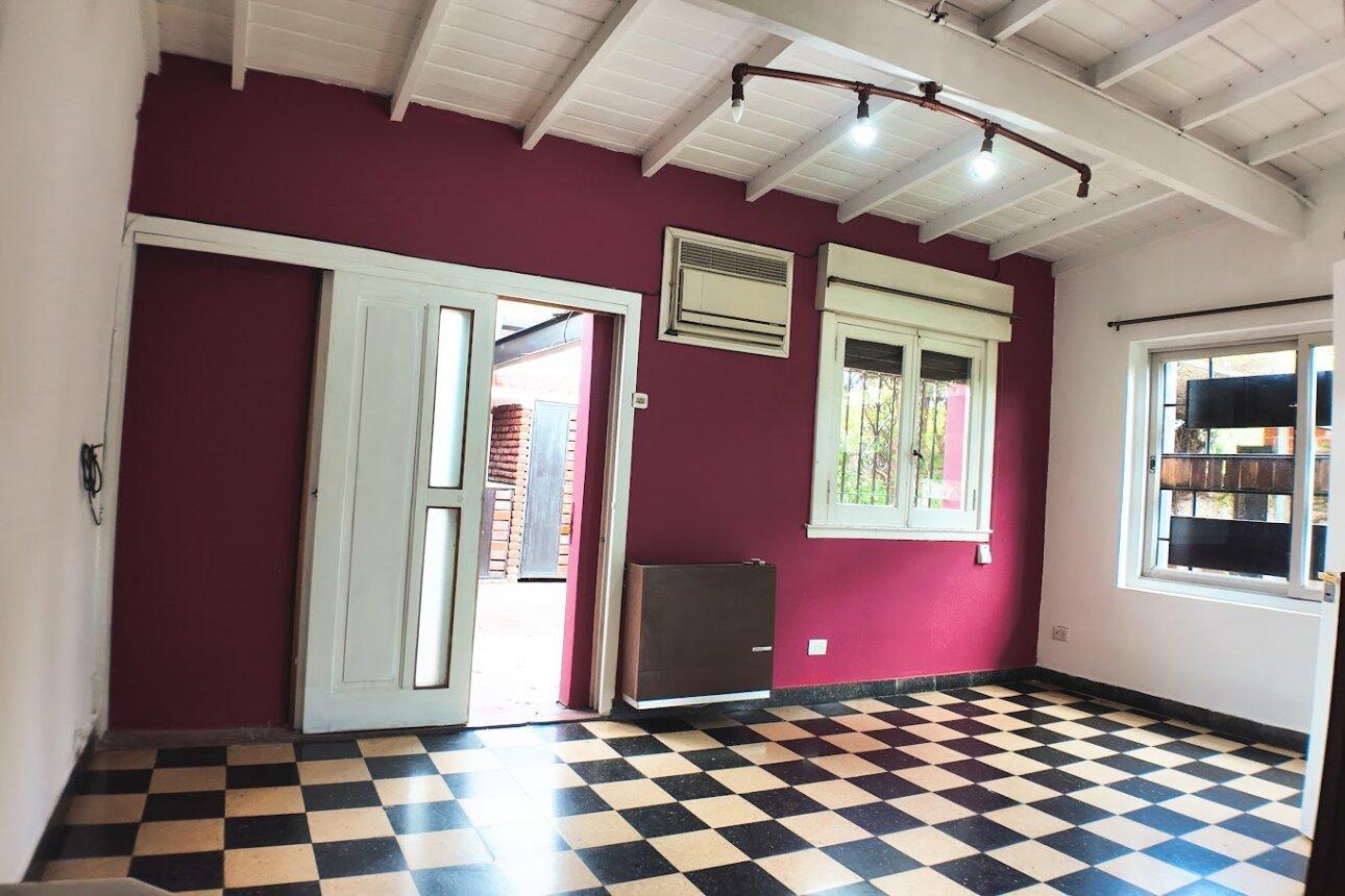 Foto de VENTA CASA 4 AMB. QUILMES F/ LIBRE PILETA 2 LOTES, imagen 4