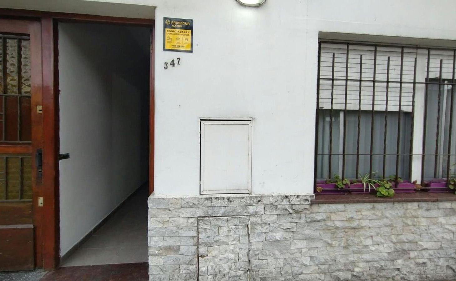 Foto de Venta casa 3 ambientes con jardín en Bernal Centro, imagen 5