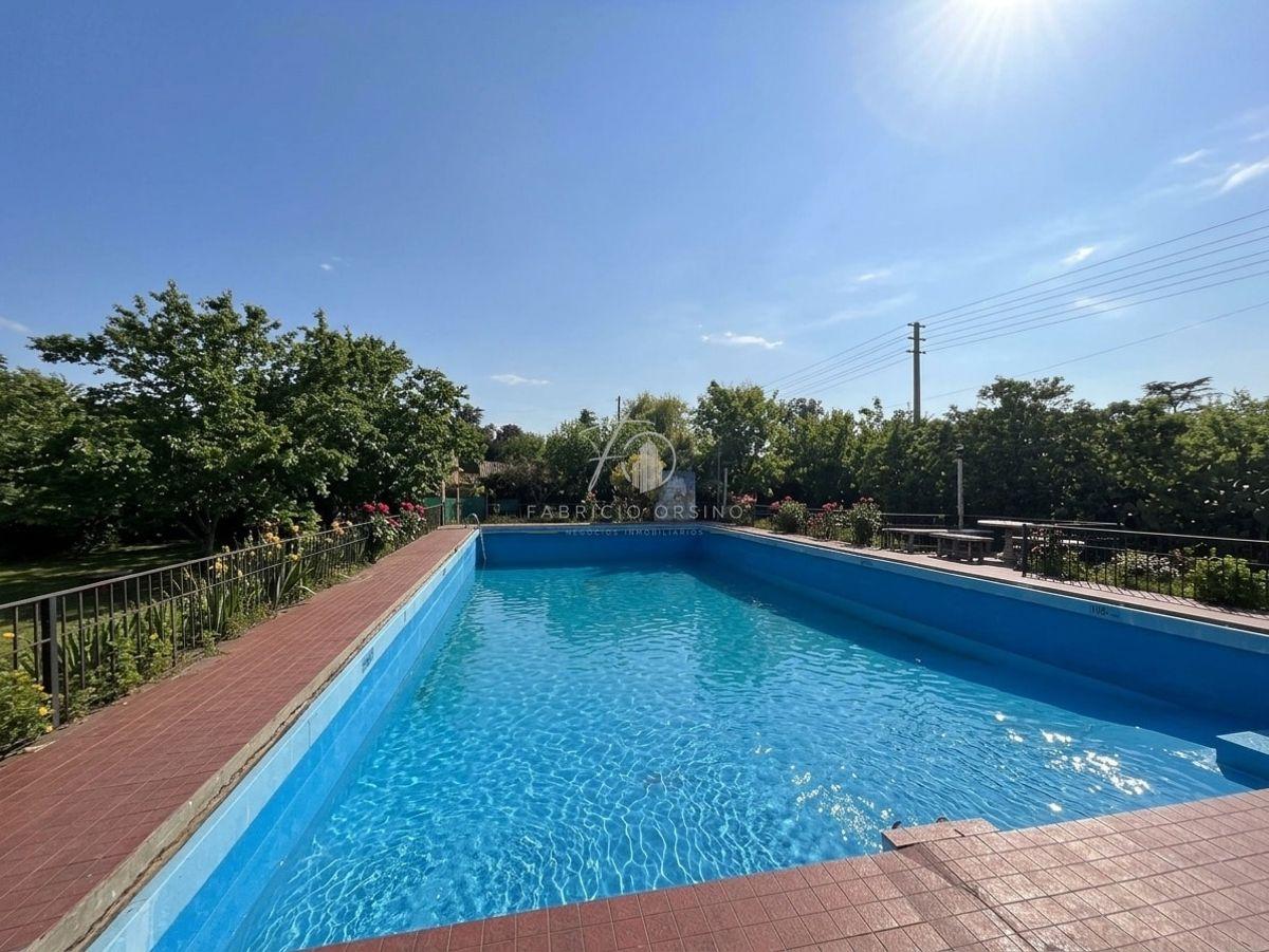 Foto de Casa quinta en venta de 3800m2 ubicado en General Rodríguez, imagen 2