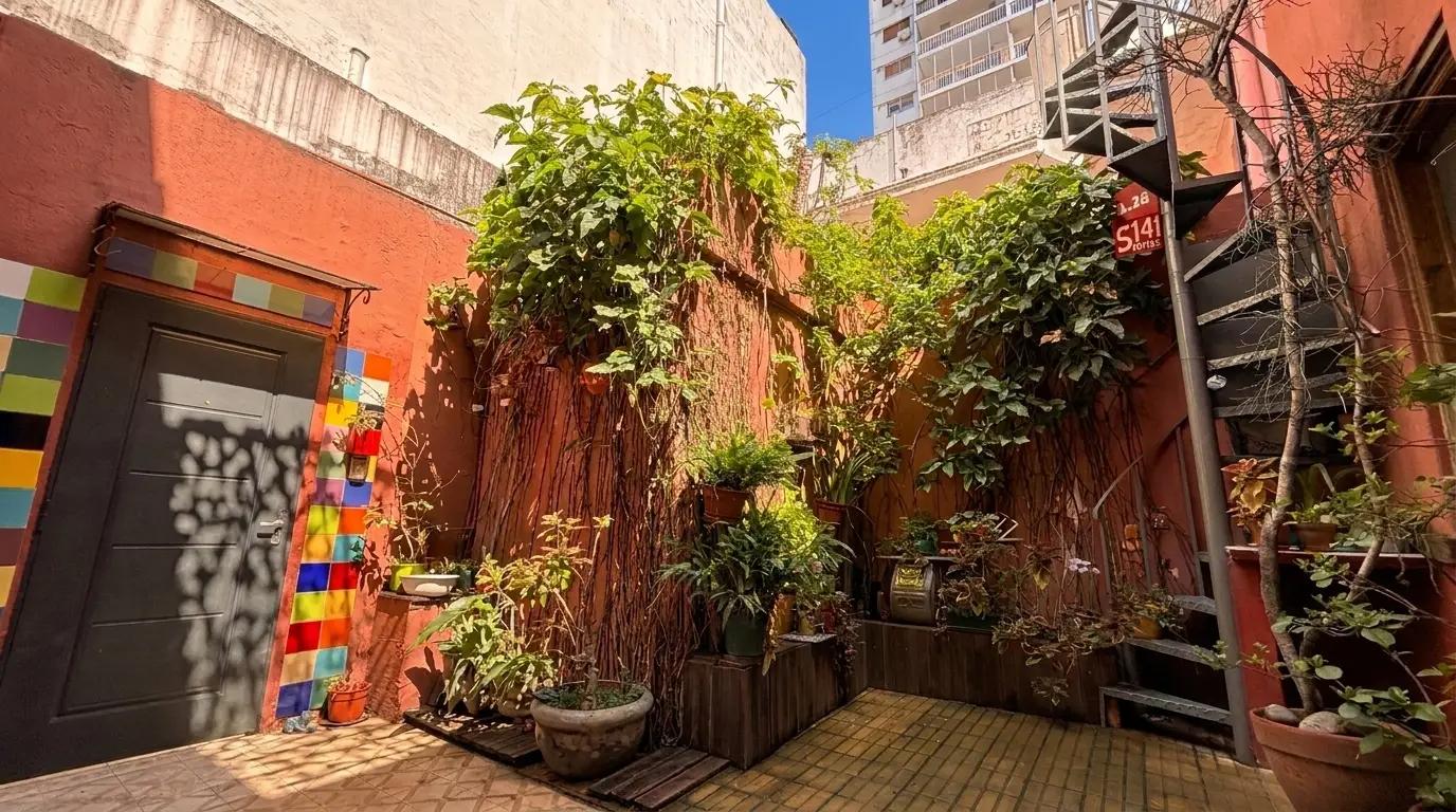 Foto de Ph 2 Ambientes con Estudio en Venta en Almagro con Patio y Espacio, imagen 3