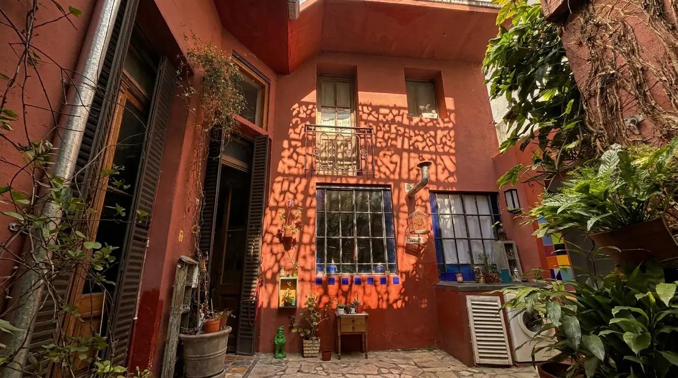 Foto de Ph 2 Ambientes con Estudio en Venta en Almagro con Patio y Espacio, imagen 2