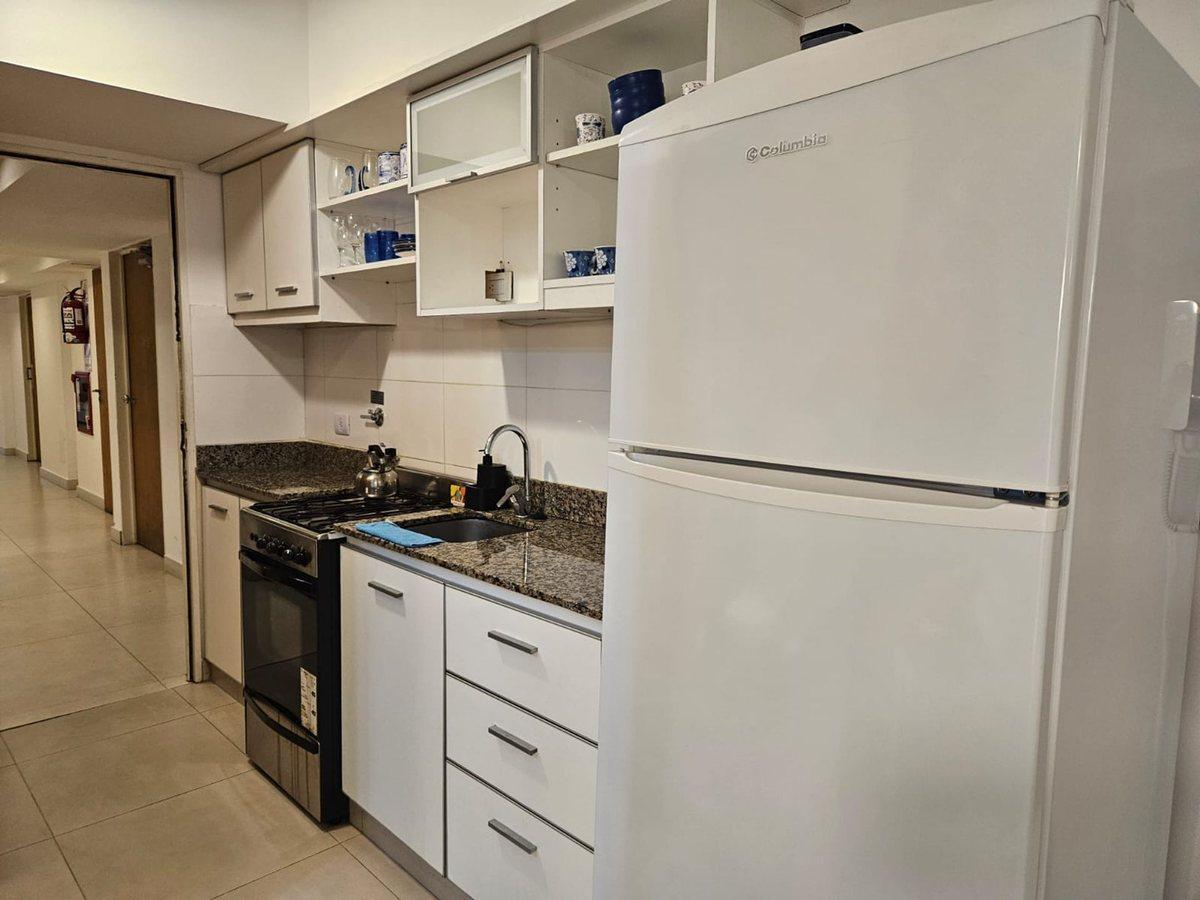 Foto de DEPARTAMENTO MONOAMBIENTE EN VENTA EN MONSERRAT, imagen 3