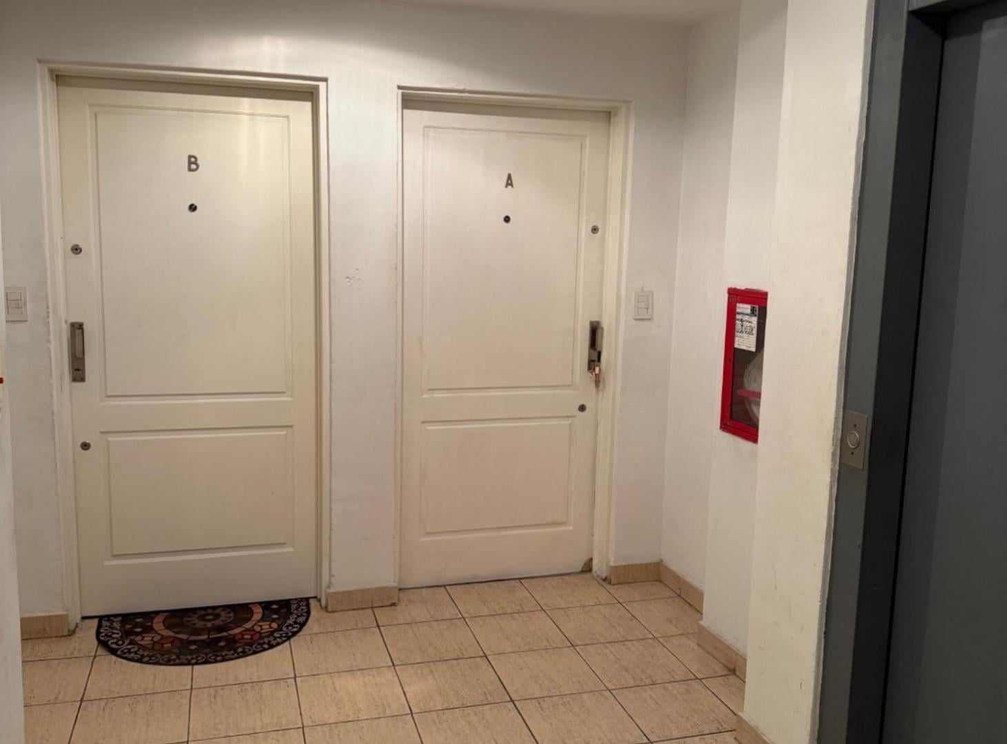 Foto de VENTA MONOAMBIENTE BALVANERA, con BALCÓN equipado., imagen 1