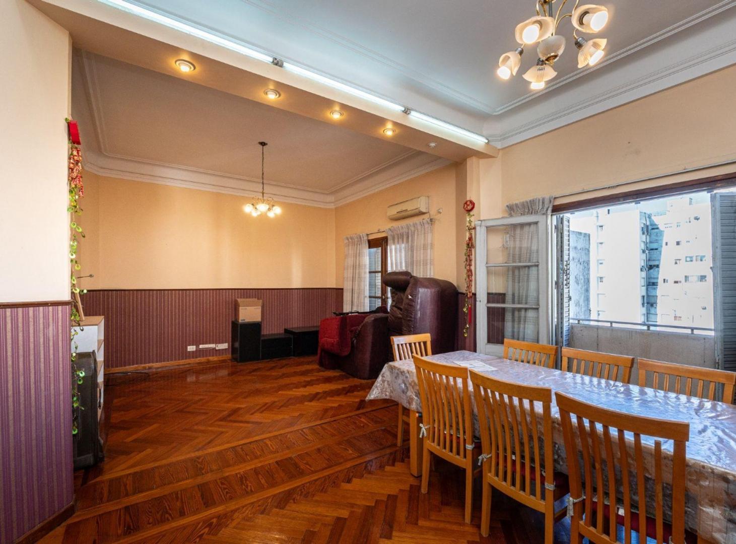 Foto de DEPARTAMENTO 5 AMBIENTES EN VENTA - BALVANERA, imagen 3