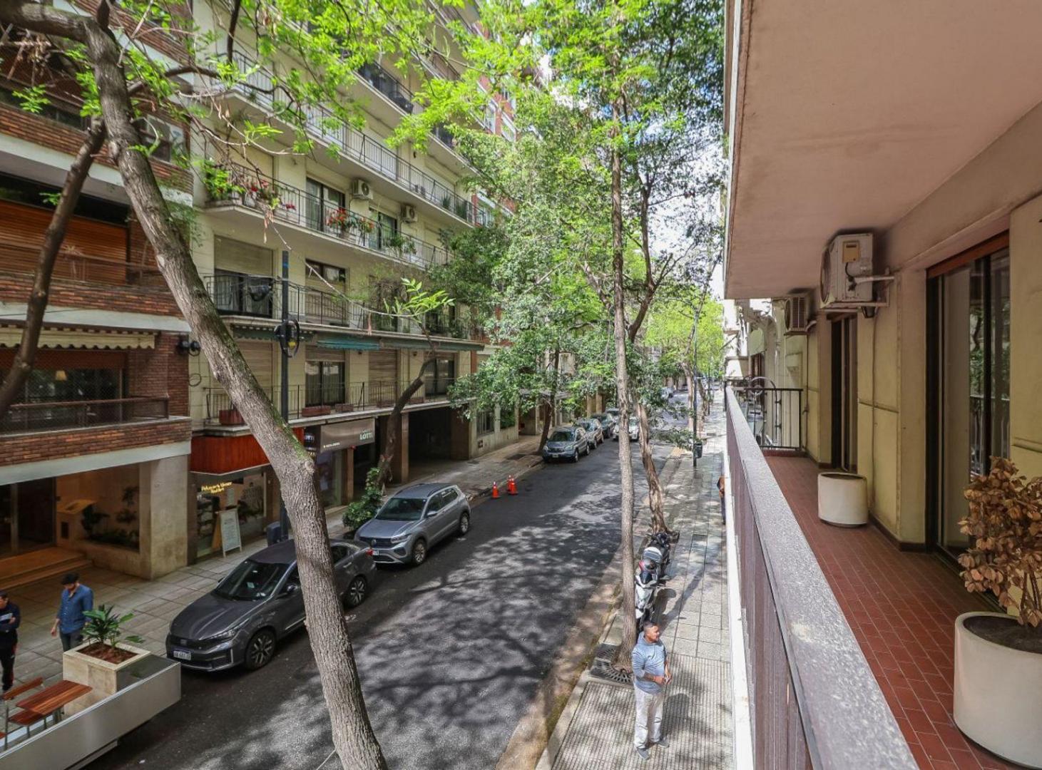 Foto de DEPARTAMENTO 4 AMBIENTES EN VENTA EN RECOLETA, imagen 1