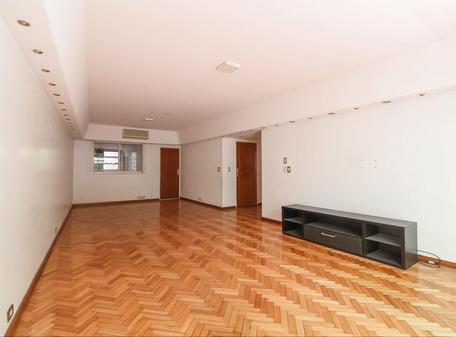 Foto de DEPARTAMENTO 4 AMBIENTES EN VENTA EN RECOLETA, imagen 5
