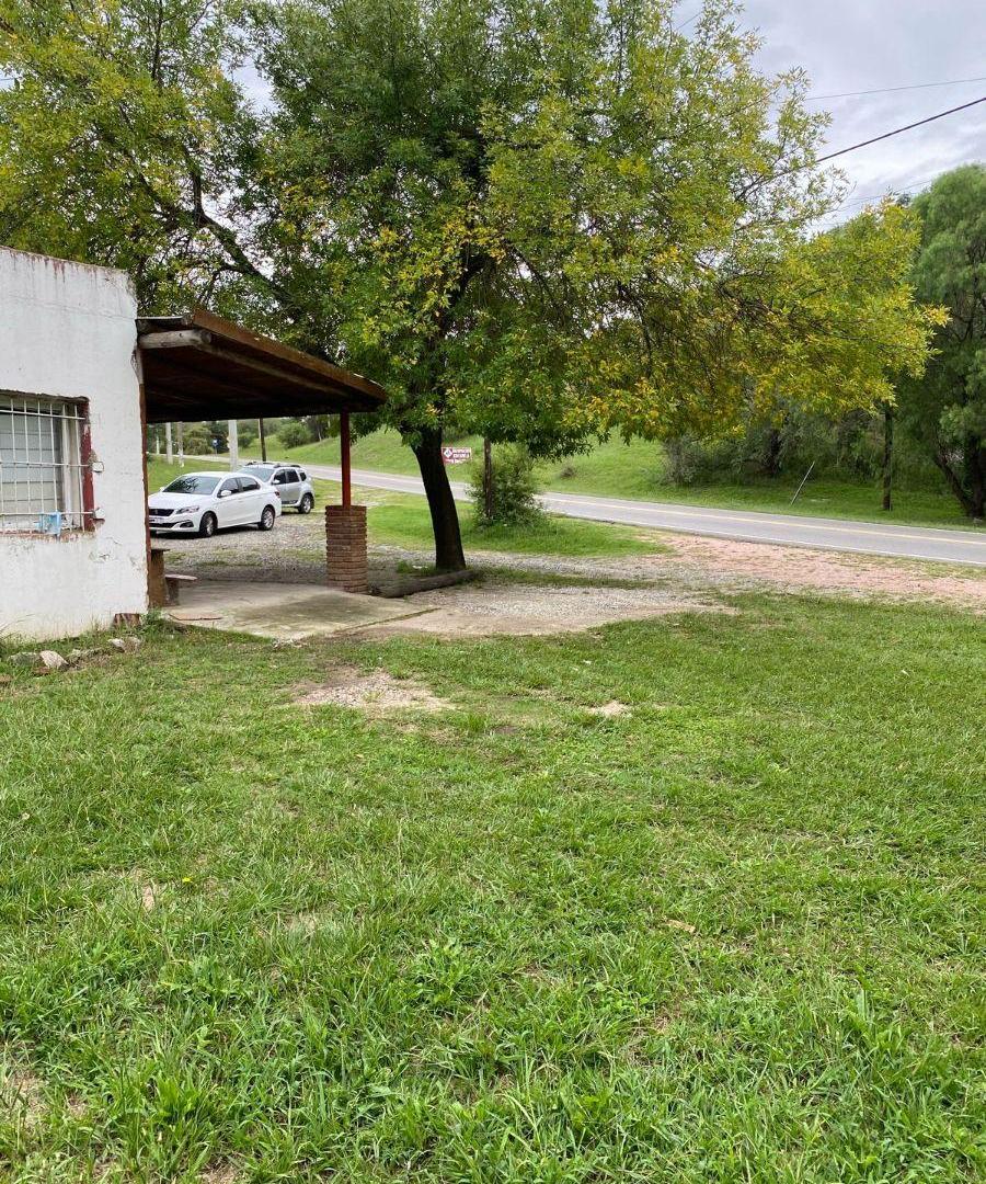 Foto de VENDO LOTE DE 4.000 MTS2 + CONSTRUCCIÓN / SALÓN COMERCIAL EN VA. CIUDAD, imagen 4