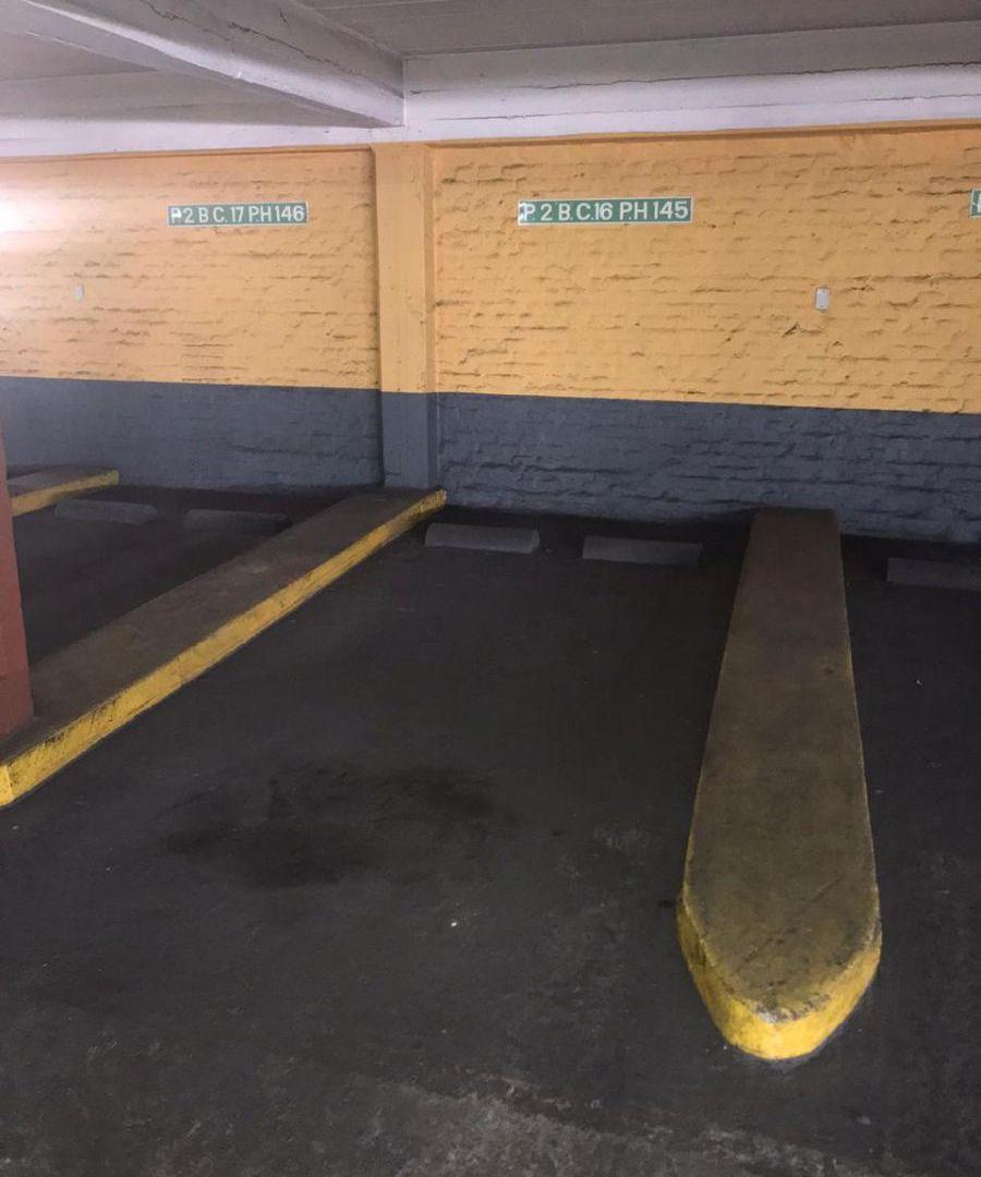 Foto de OPORTUNIDAD!!! VENDO COCHERA EN EL CENTRO DE CÓRDOBA (SAN JERÓNIMO, imagen 1