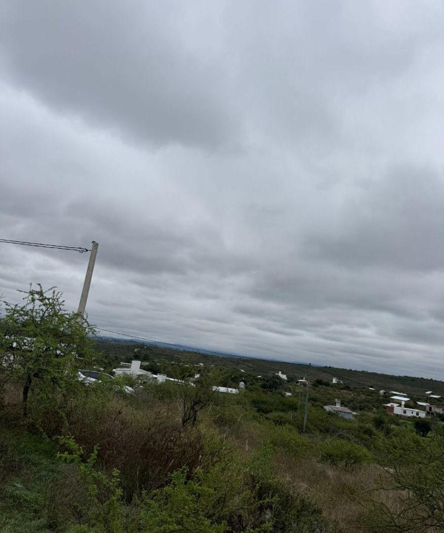 Foto de VENDO LOTE DE 808 MTS2 EN BIALET MASSE! CON ESCRITURA! U$D 10.800, imagen 3