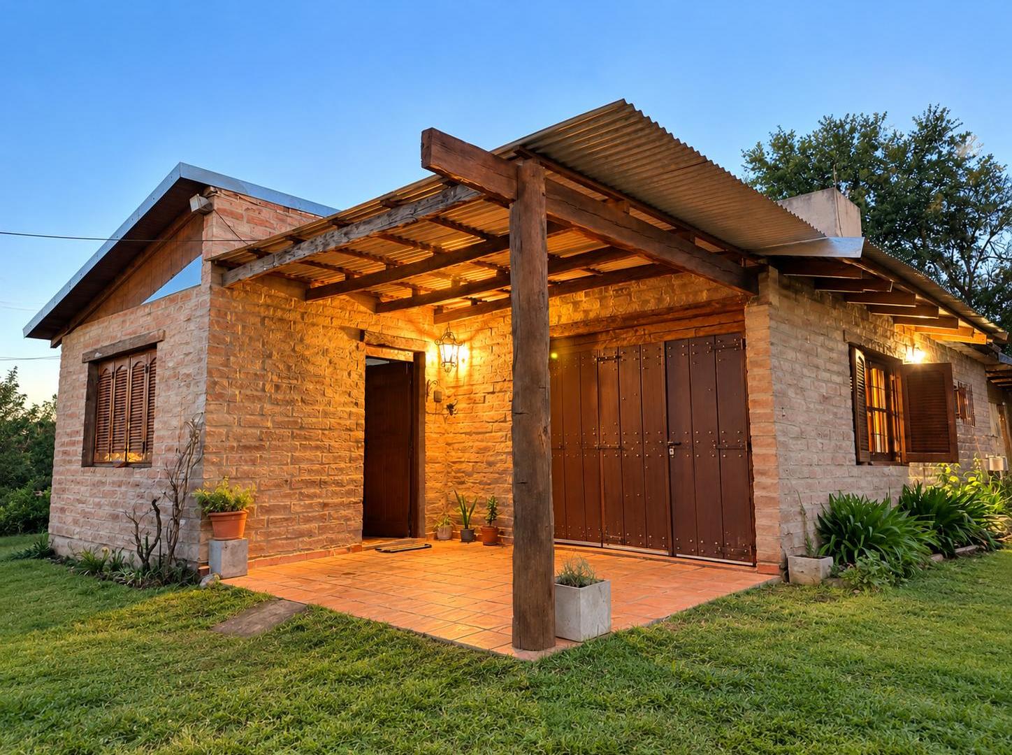 Foto de OFERTA ESPECIAL | 900 m² sobre Ruta E53 + Casa, imagen 1
