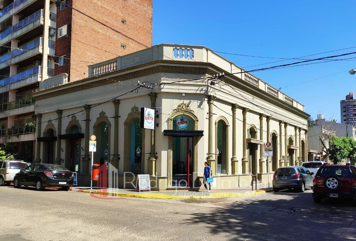 Foto de VENDO. IMPORTANTE PROPIEDAD CÉNTRICA EN ESQUINA DE ALTA RENTABILIDAD, imagen 1