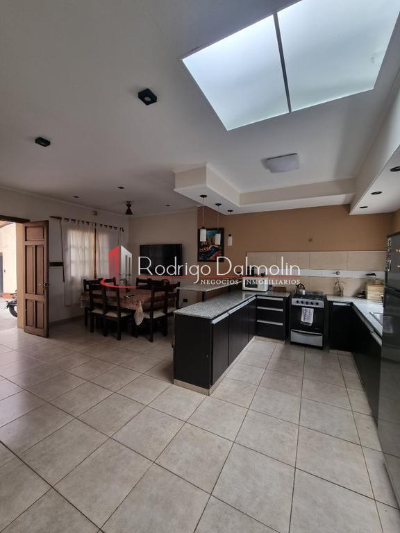 Foto de VENDO. Casa Semicéntrica. Concordia, ER.-, imagen 1