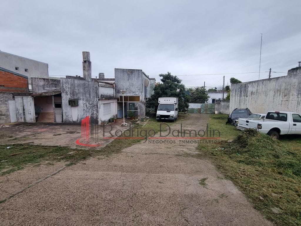 Foto de VENDO. Propiedad Céntrica ideal para desarrollo. Concordia, ER, imagen 1
