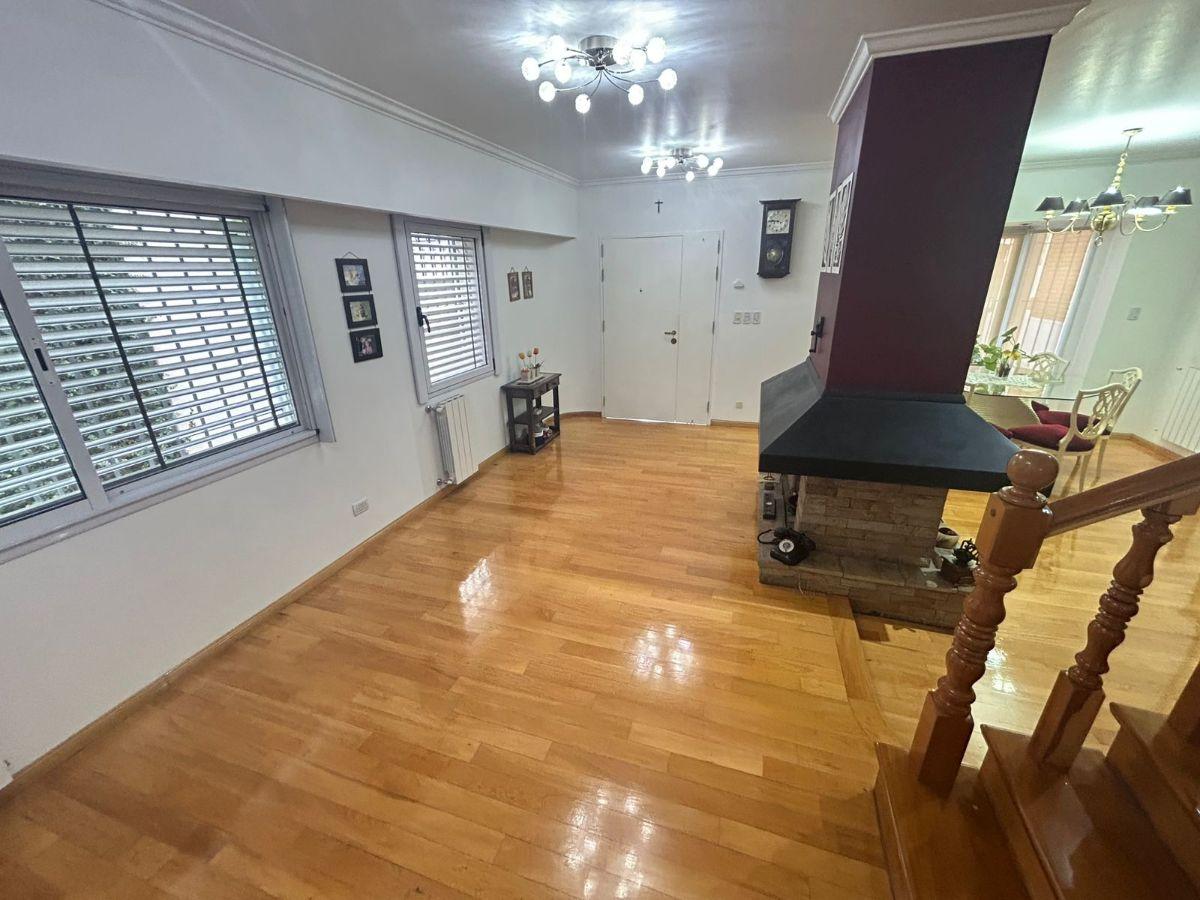 Foto de Casa en Venta en Wilde Centro, imagen 4