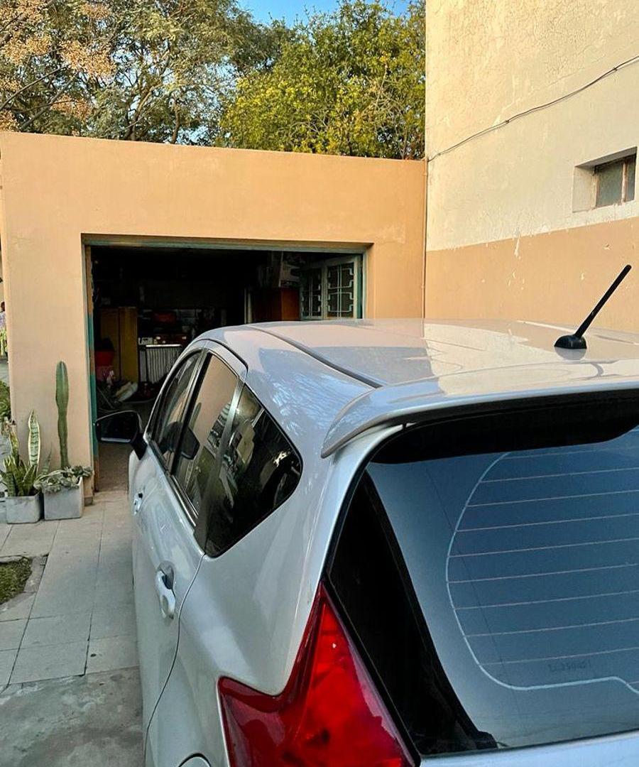 Foto de Casa en Venta en Berazategui, imagen 2