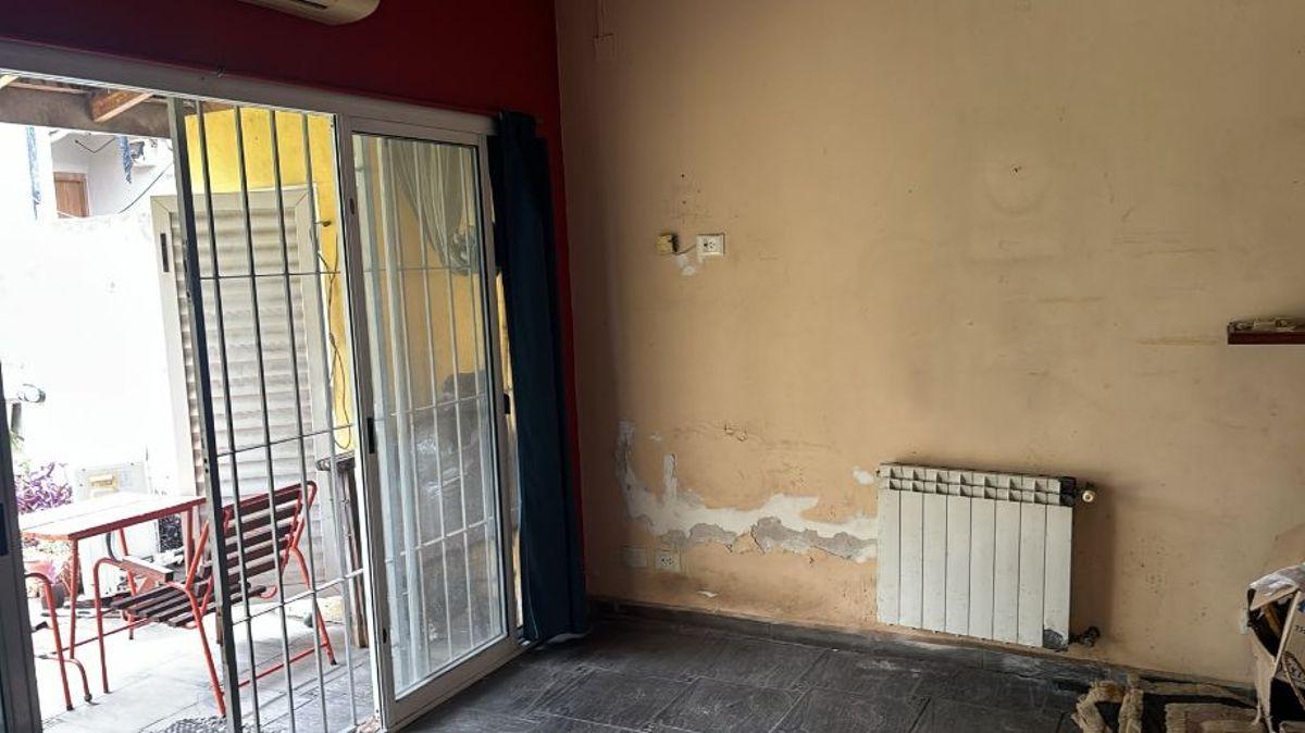 Foto de Casa en venta estilo Americano de 3 Ambientes en Quilmes Oeste, imagen 5