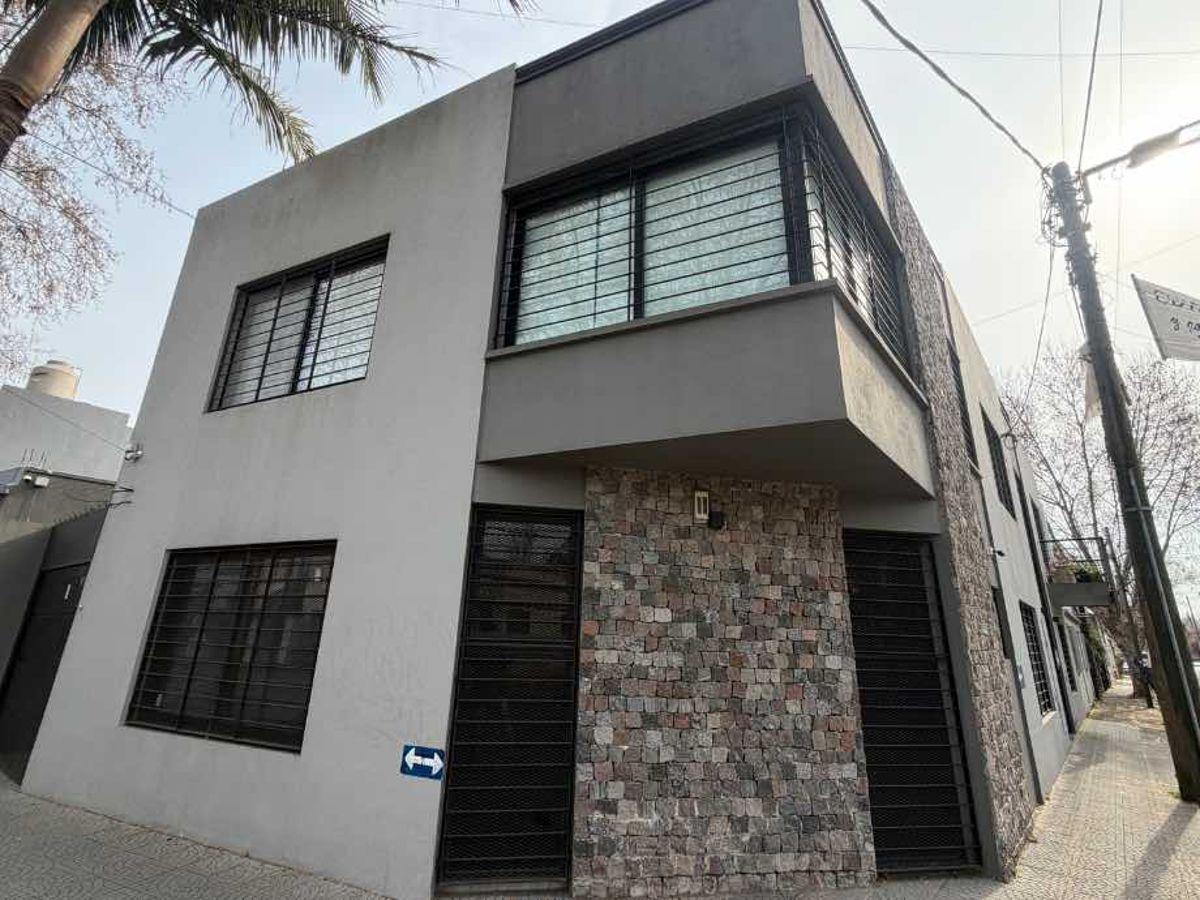 Foto de Hermoso departamento de 4 ambientes en planta baja, imagen 5