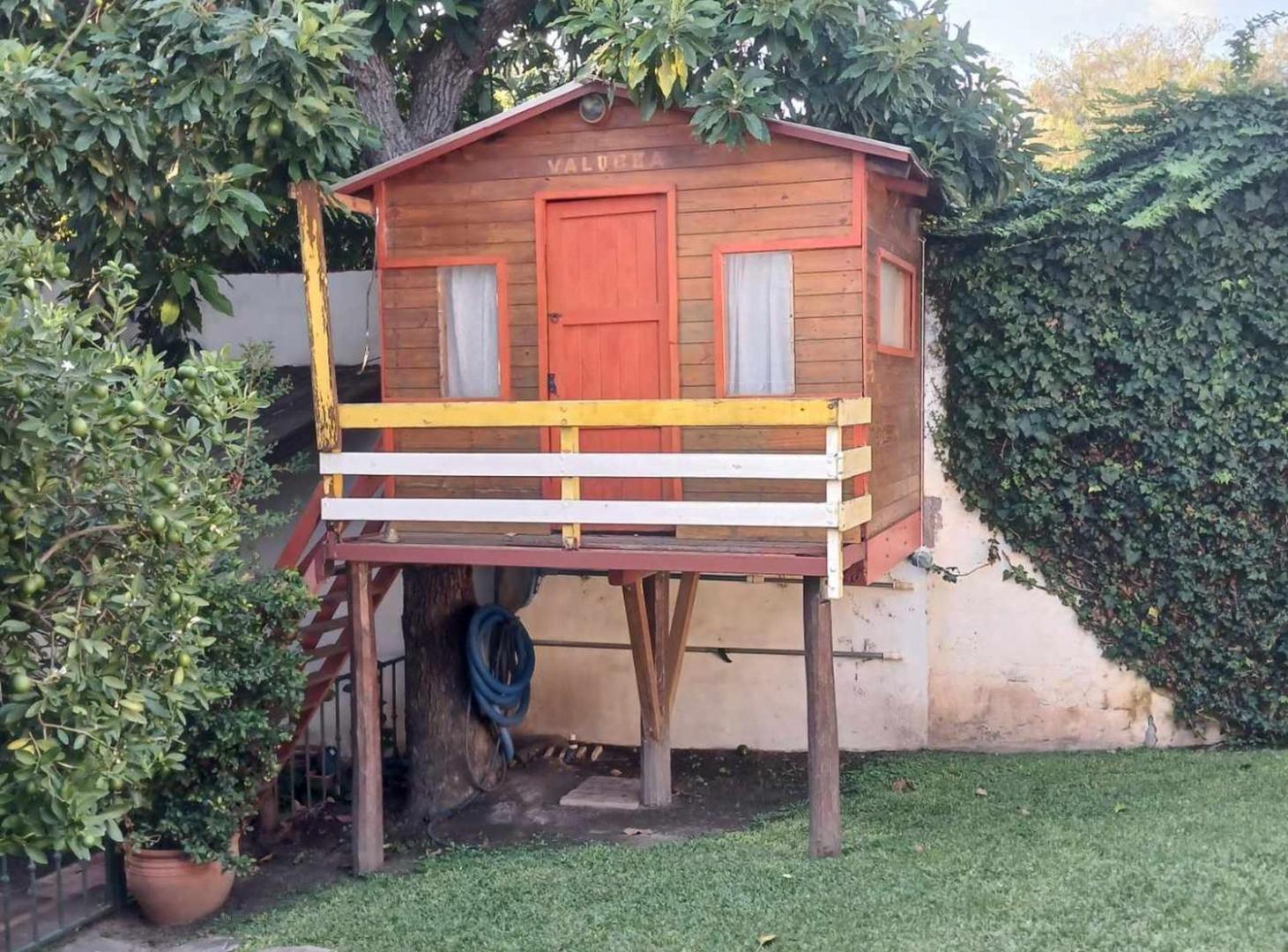Foto de CASA VENTA TRES CERRITOS 4 DORMITORIOS, imagen 3