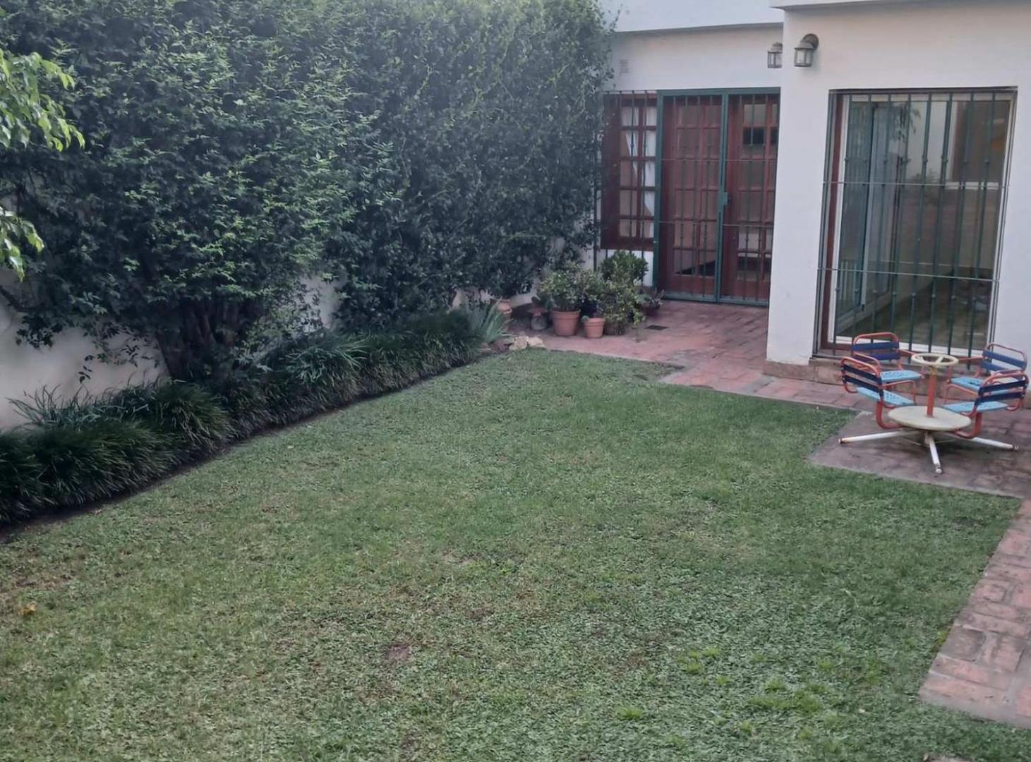 Foto de CASA VENTA TRES CERRITOS 4 DORMITORIOS, imagen 5