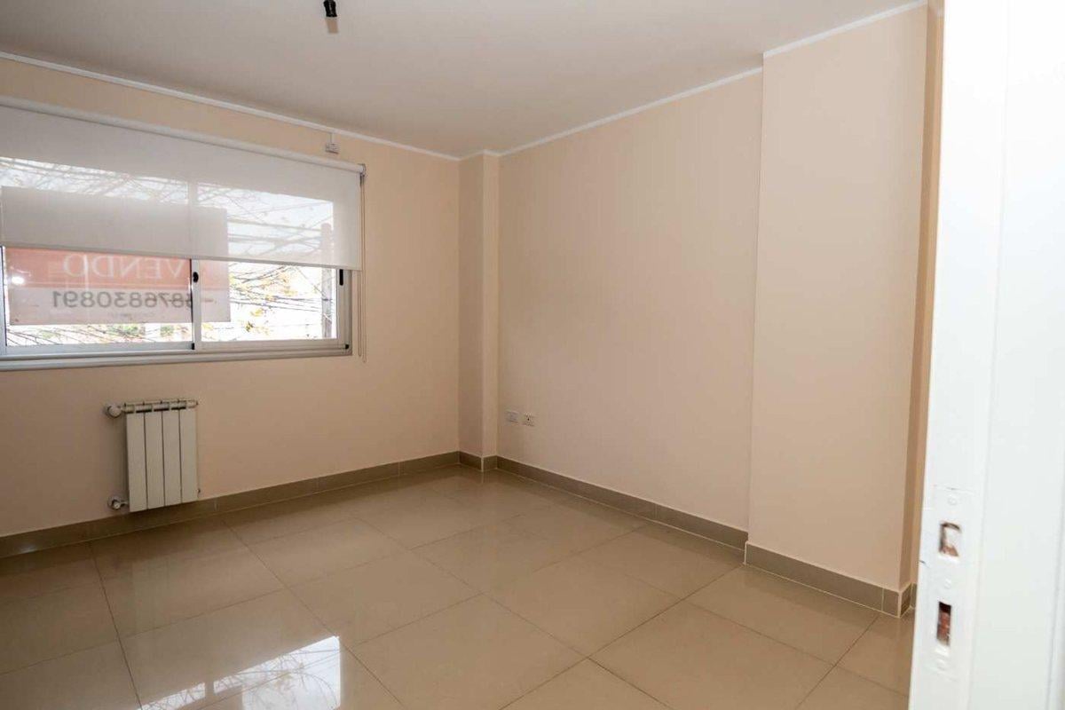 Foto de DEPARTAMENTO 2 DORM VENTA MACROCENTRO APTO CREDITO, imagen 1