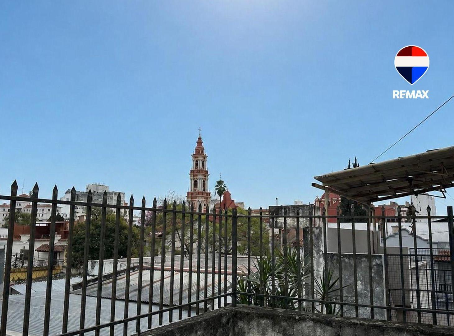 Foto de VENTA CASA CON LOCAL A 3 CUADRAS PLAZA 9 JULIO, imagen 1