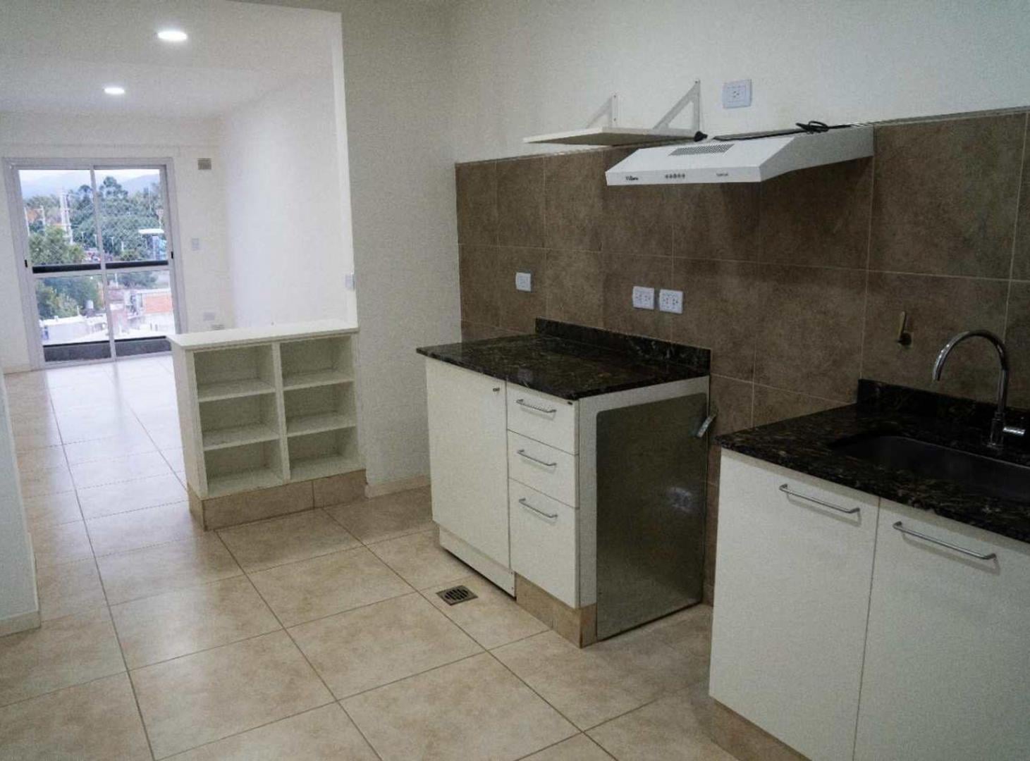 Foto de DEPARTAMENTO EN VENTA BALCARCE AL 1400 MACROCENTRO, imagen 3