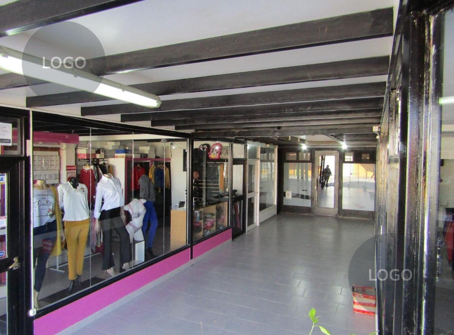 Foto de En Venta | Galeria Comercial | 6 Locales Comerciales | Fernandez Oro, imagen 5