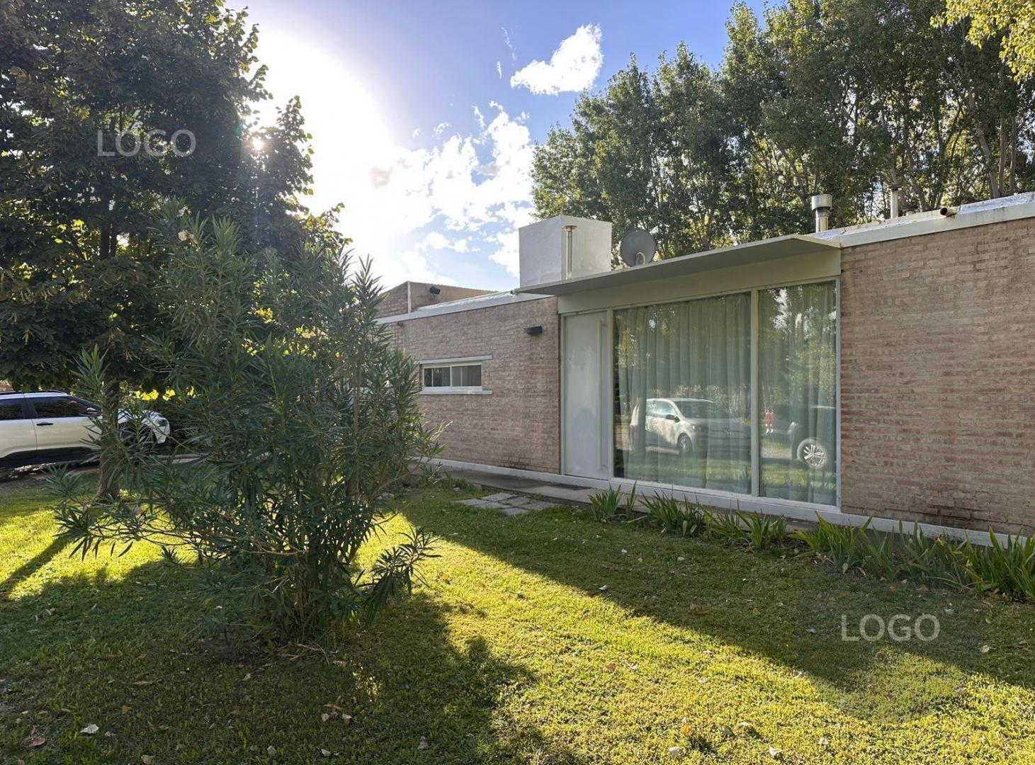 Foto de En Venta | Casa de 2 Dormitorios + Estudio con Patio y Parrilla | B°, imagen 1
